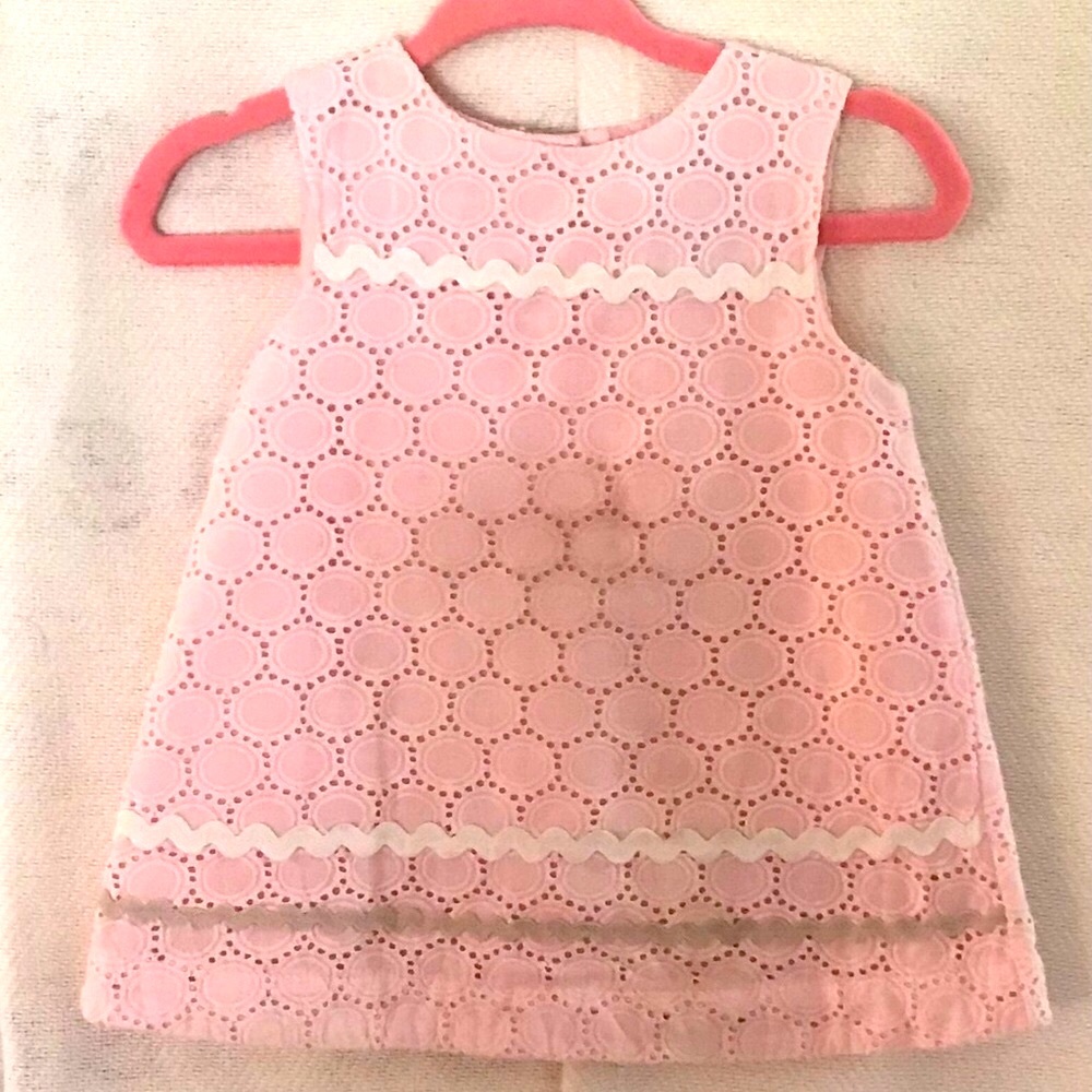 Polkadots pink dress